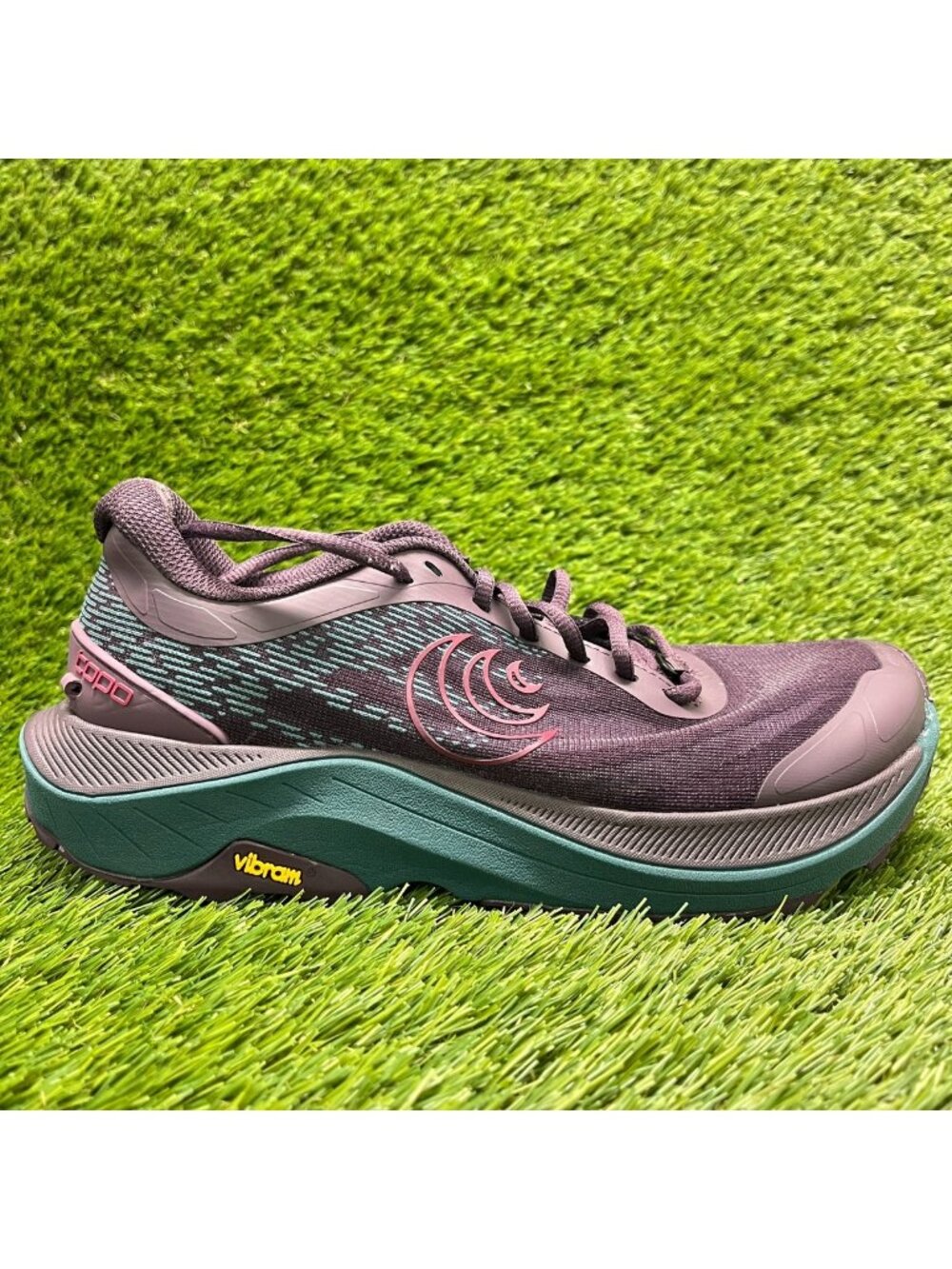Topo Ultraventure 4 Womens Size 7.5 Purple Teal Trail Running Shoes Sneakers